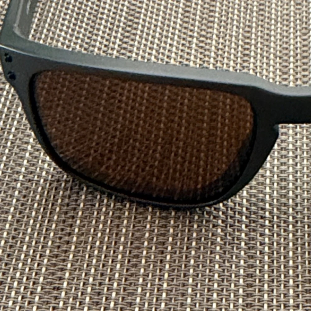 Oakley Holbrook XL (GREEN) - Picture 2 of 8